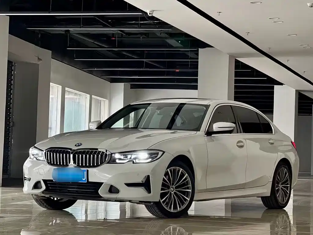 BMW 3 Series — миниатюра 2