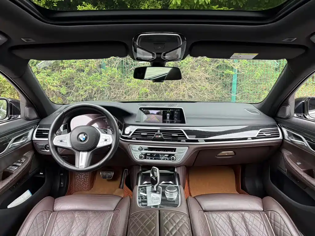 BMW 7 Series 7 2021 740Li Lead M Sport