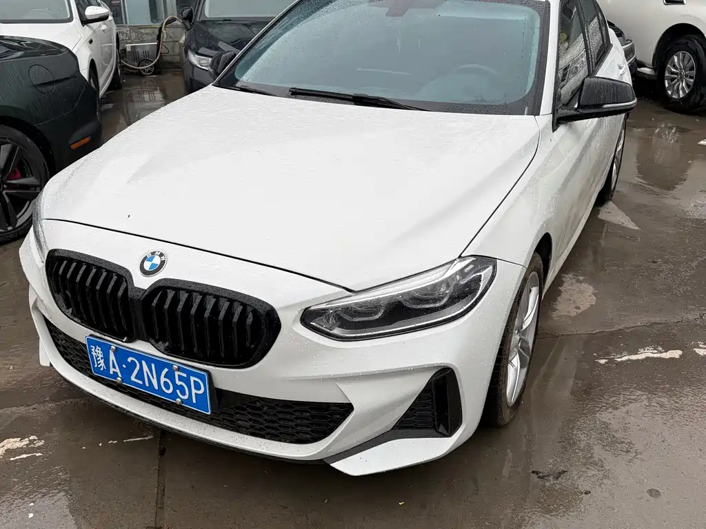 BMW 1 Series 2022