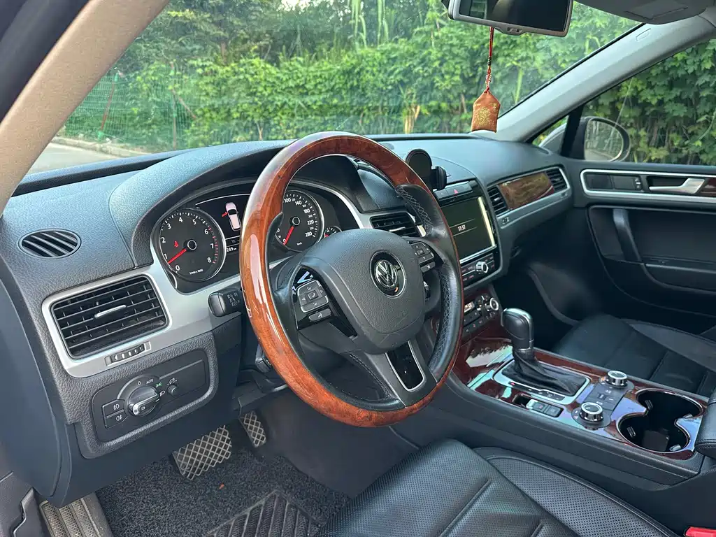 Volkswagen Touareg — миниатюра 15