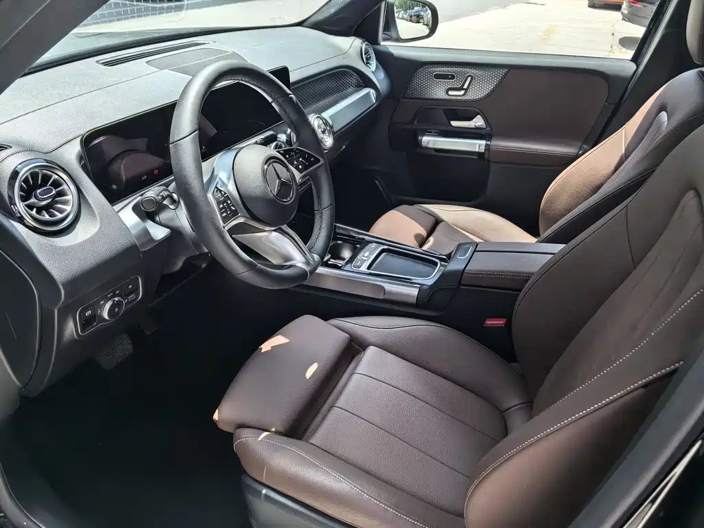 Mercedes-Benz GLB 2025 GLB 220 Fashion