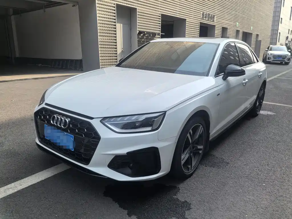 Audi A4L 2023