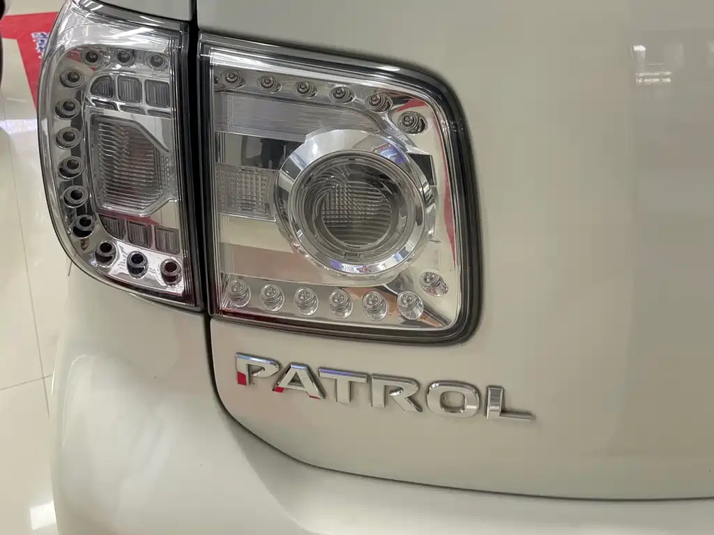 Nissan Patrol 4.0L Elite Type, фото 18