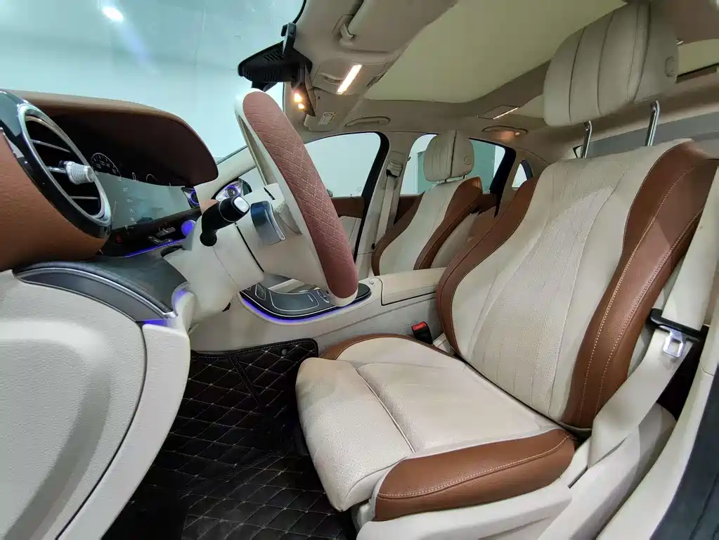 Mercedes-Benz E-Class E 2022 E 300 L Fashion