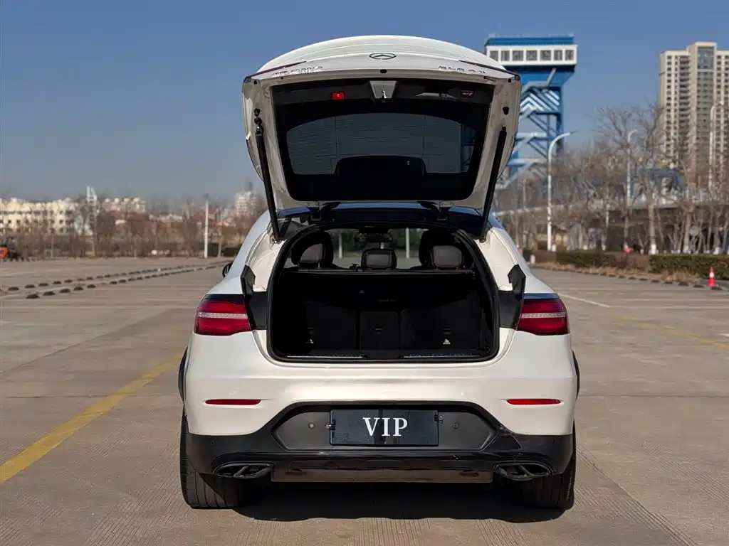 MERCEDES-BENZ GLC COUPE AMG