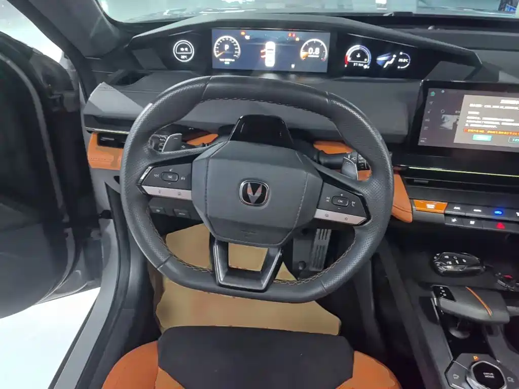 Changan UNI-V — миниатюра 7
