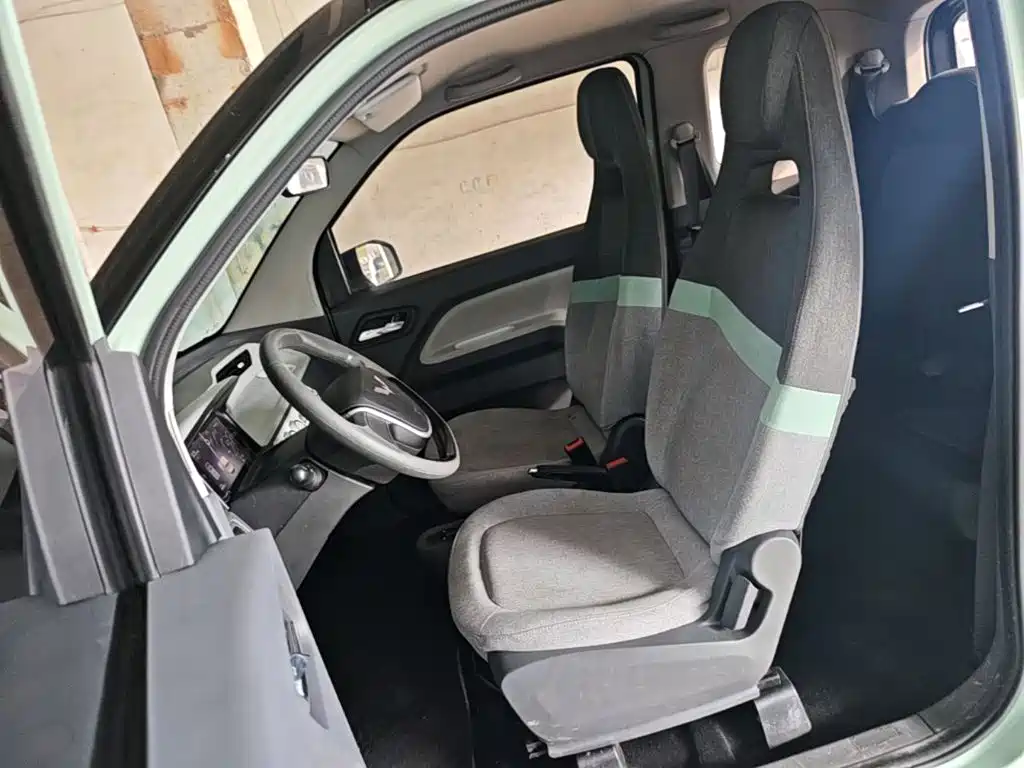 Wuling MINIEV — миниатюра 15