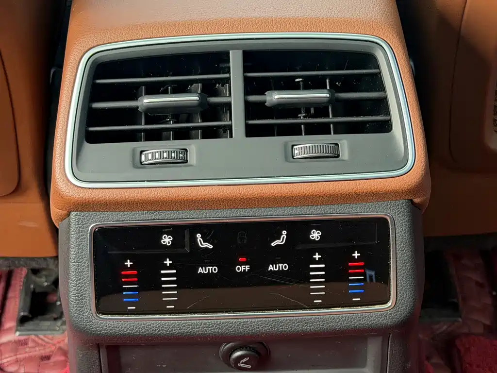 Audi A6L — миниатюра 13