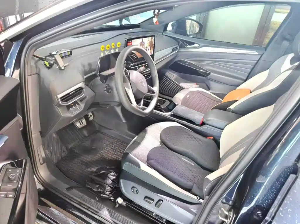 Volkswagen ID.4 Crozz — миниатюра 3