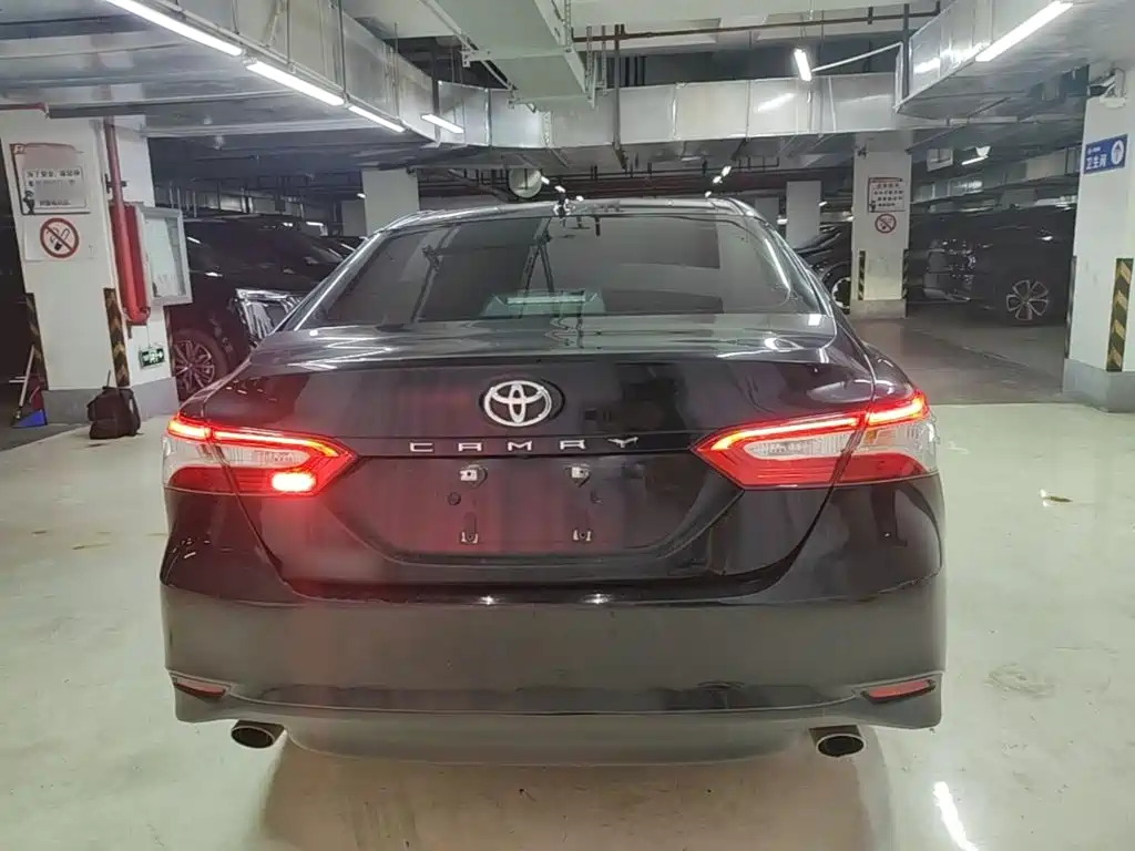 Toyota Camry 2023 2.0GVP Lead