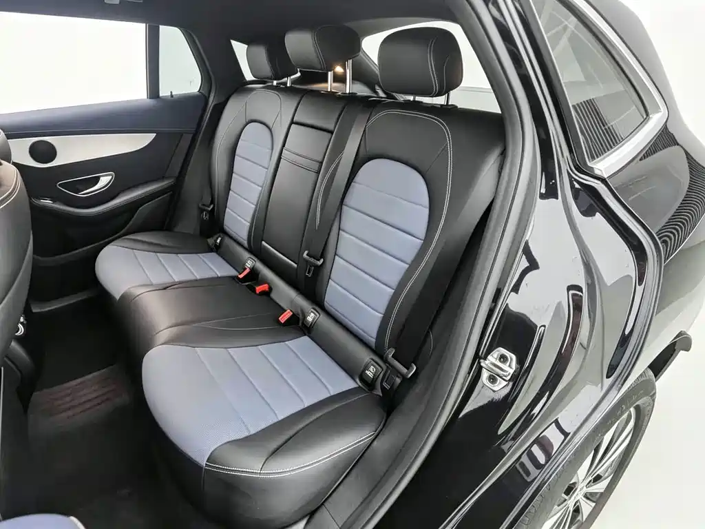 Mercedes-Benz EQC — миниатюра 6