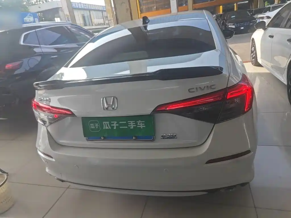 Honda Civic — миниатюра 6