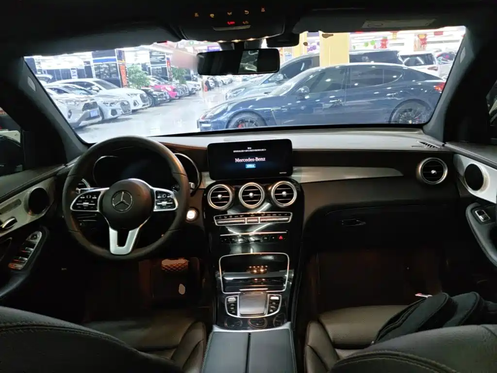 Mercedes-Benz GLC 2020 GLC 260 L 4MATIC