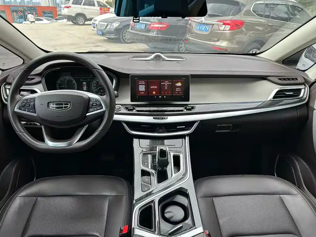 Geely Jia Ji — миниатюра 6