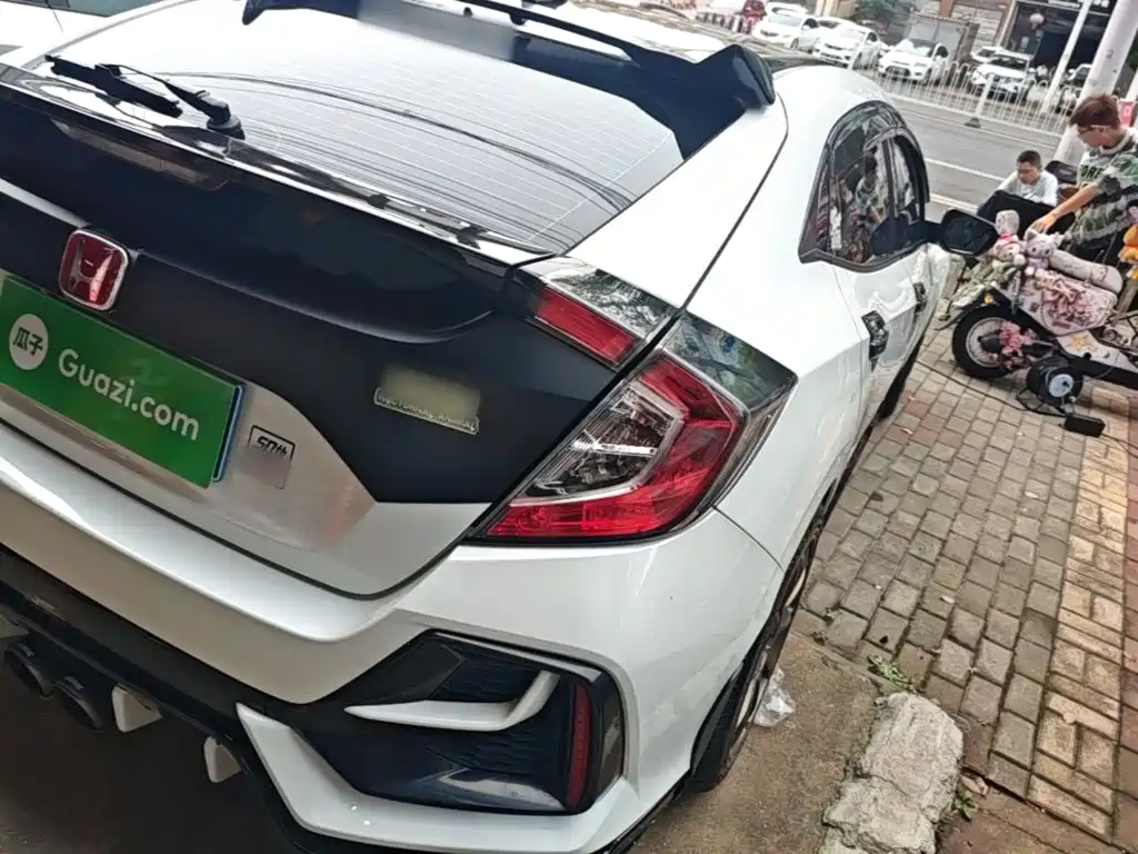 Honda Civic — миниатюра 7