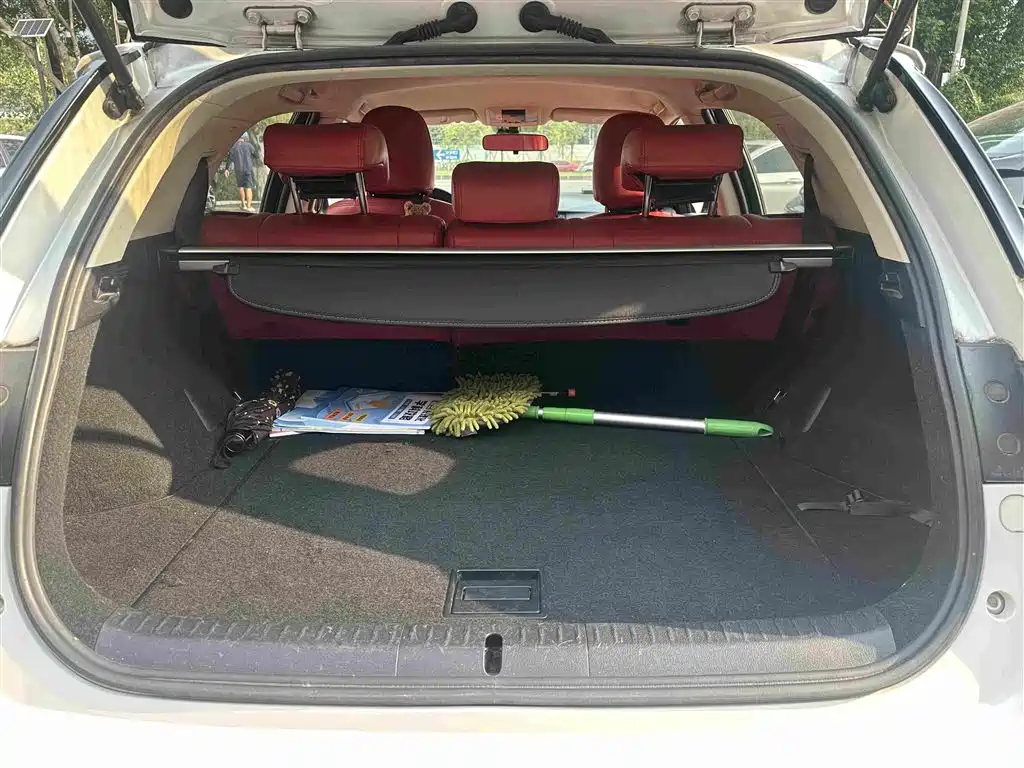 Lexus CT — миниатюра 13