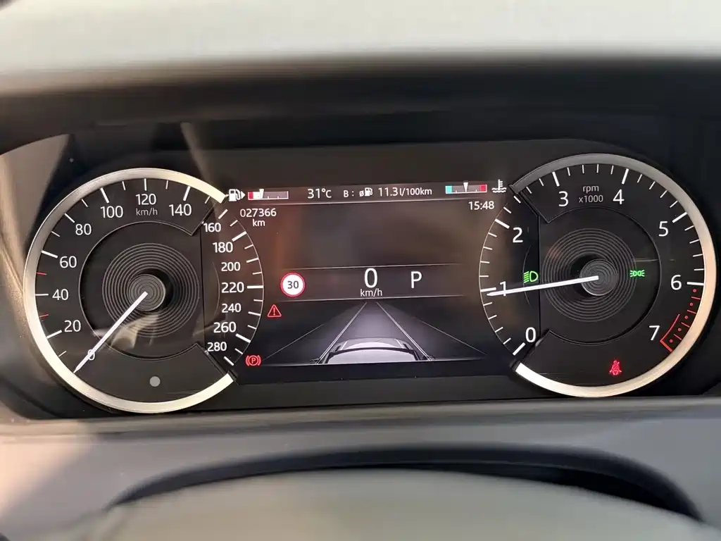 Land Rover Velar — миниатюра 20