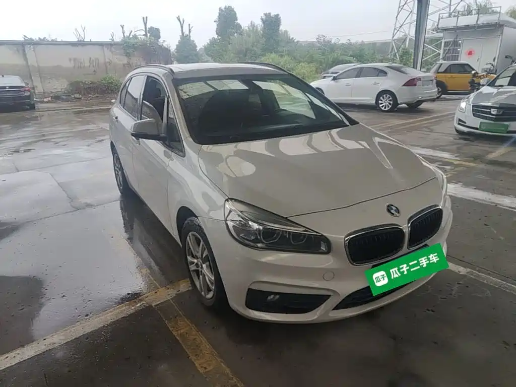 BMW 2 Series Active Tourer — миниатюра 4