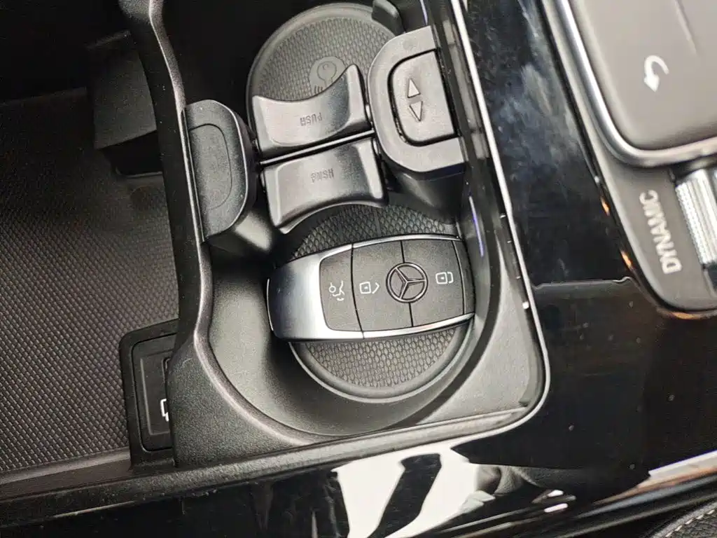 Mercedes-Benz A-Class — миниатюра 9