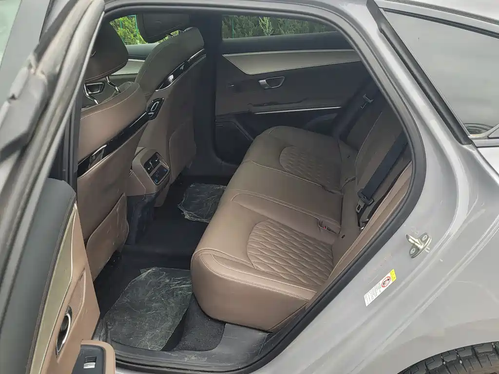 BYD Han 2025 DM-i 125KM Smart Drive