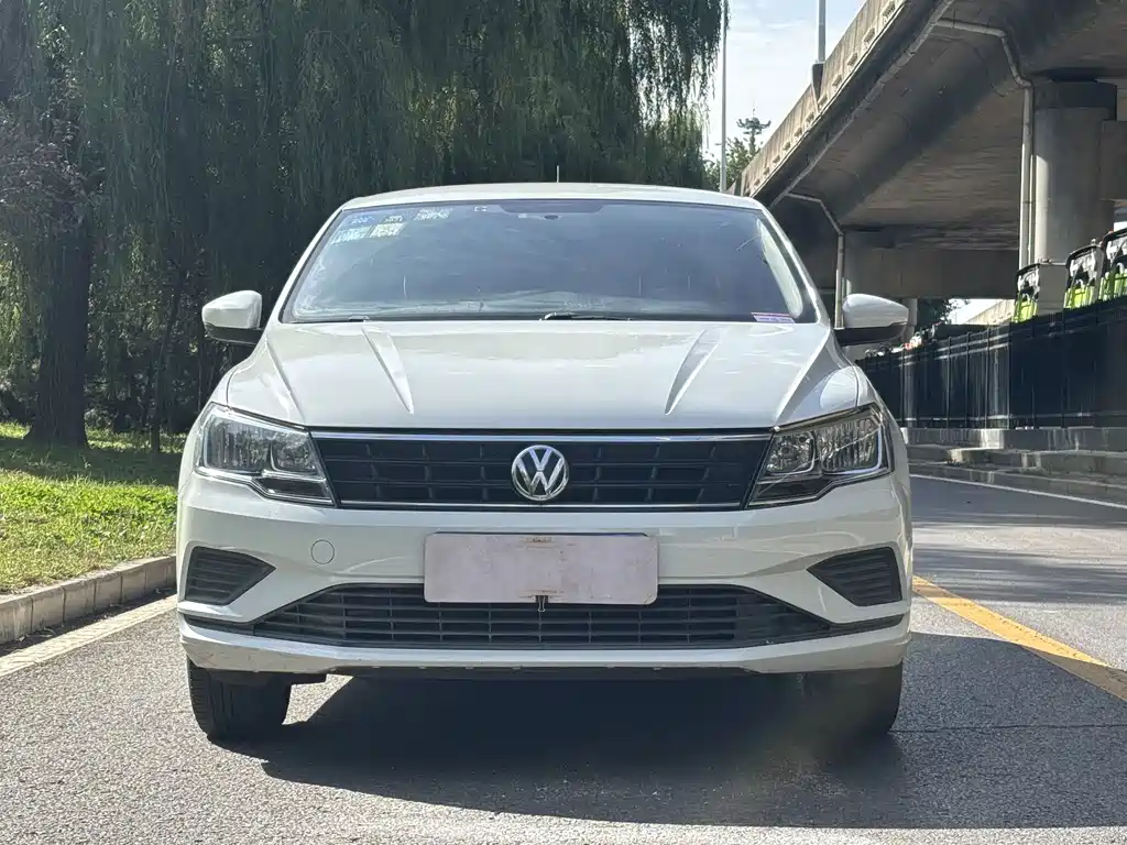 Volkswagen Jetta — миниатюра 2