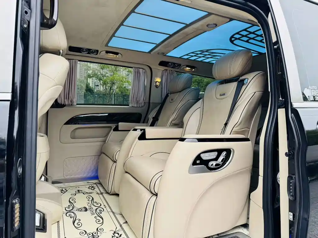Mercedes-Benz Vito — миниатюра 12