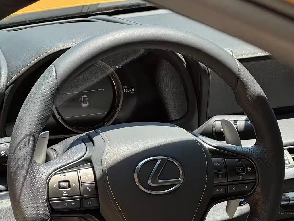 Lexus LC — миниатюра 9