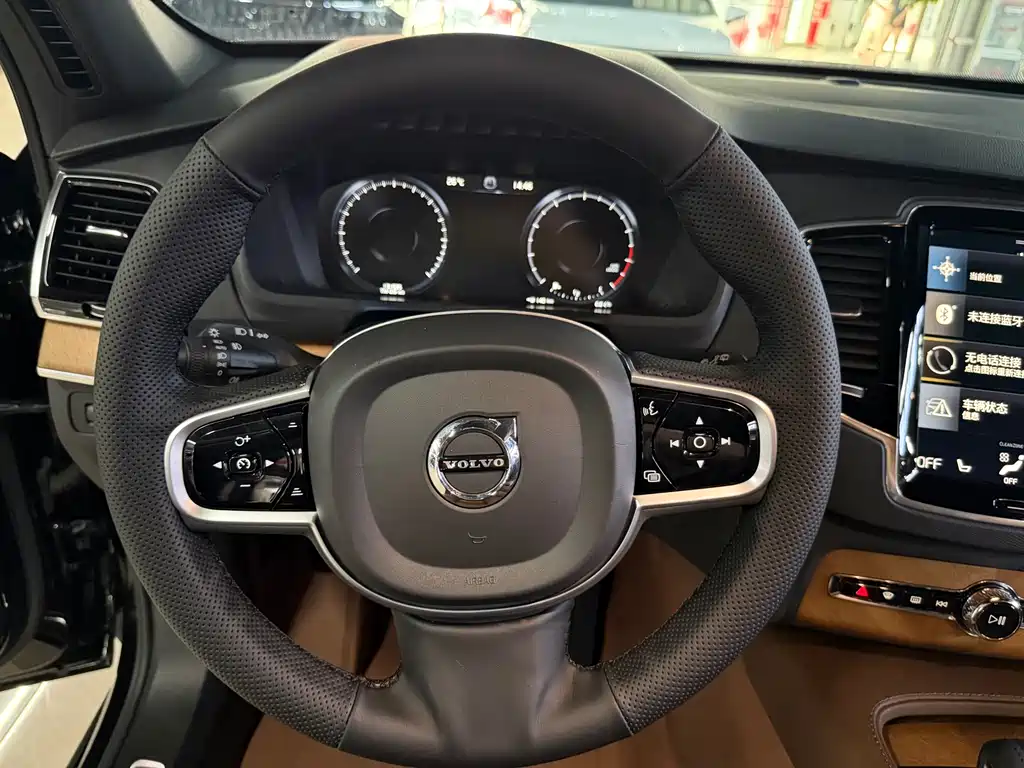 Volvo XC90 2021 B6 Luxury 7 мест