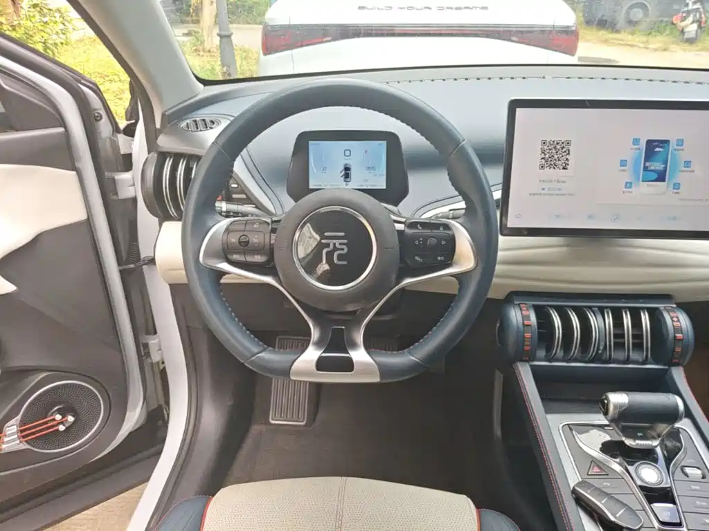 BYD Yuan Plus — миниатюра 11