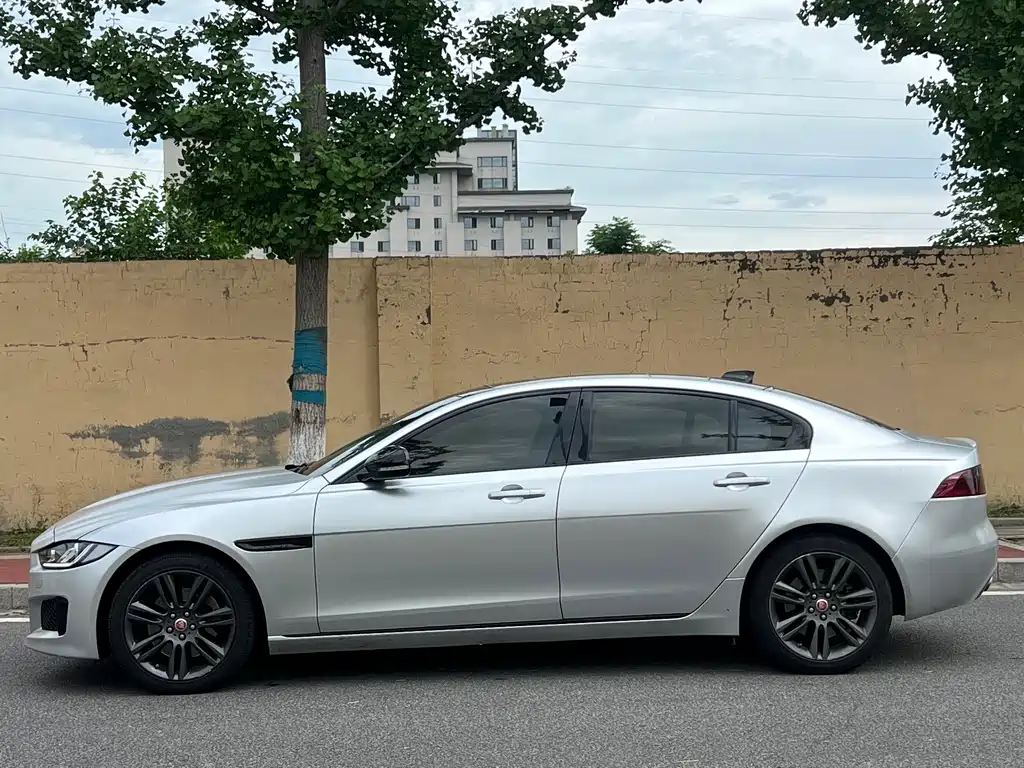 Jaguar XEL — миниатюра 7