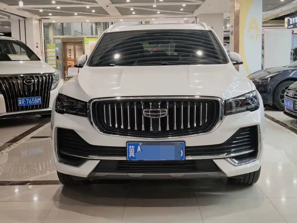 Geely Xingyue L — миниатюра 2