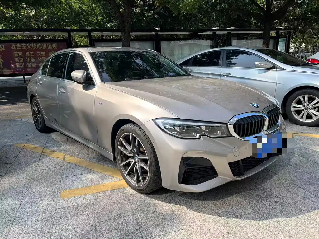 BMW 3 Series — миниатюра 2