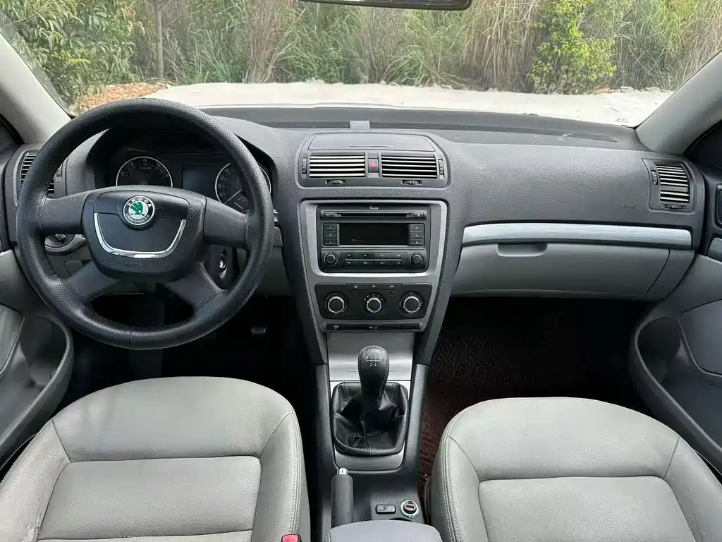 Skoda Octavia — миниатюра 8