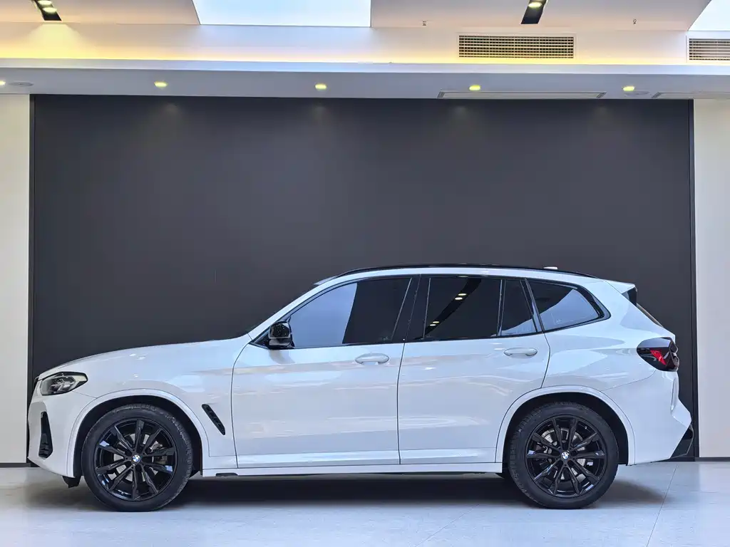 BMW X3 — миниатюра 4