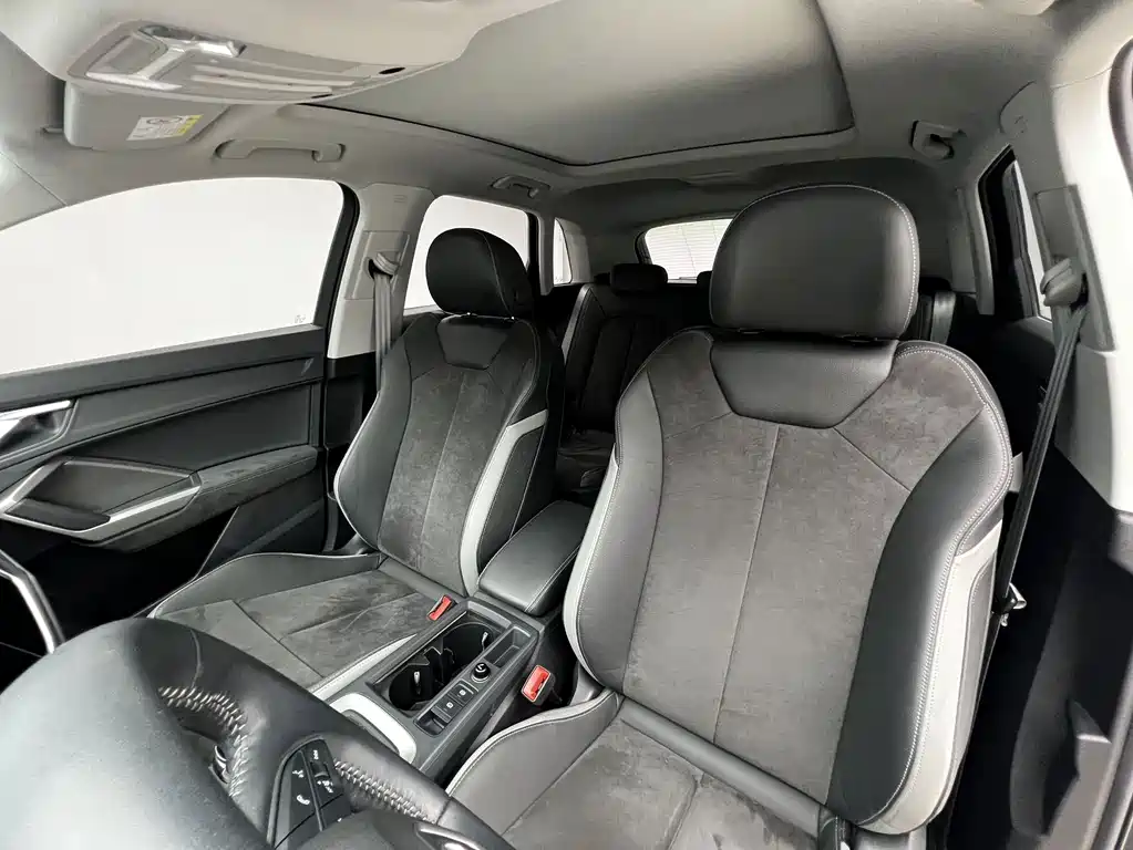 Audi Q3 — миниатюра 16