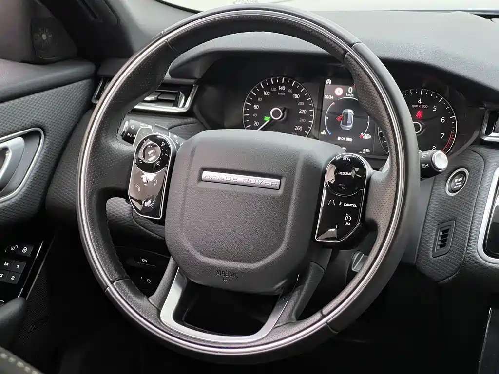 Land Rover Velar — миниатюра 8