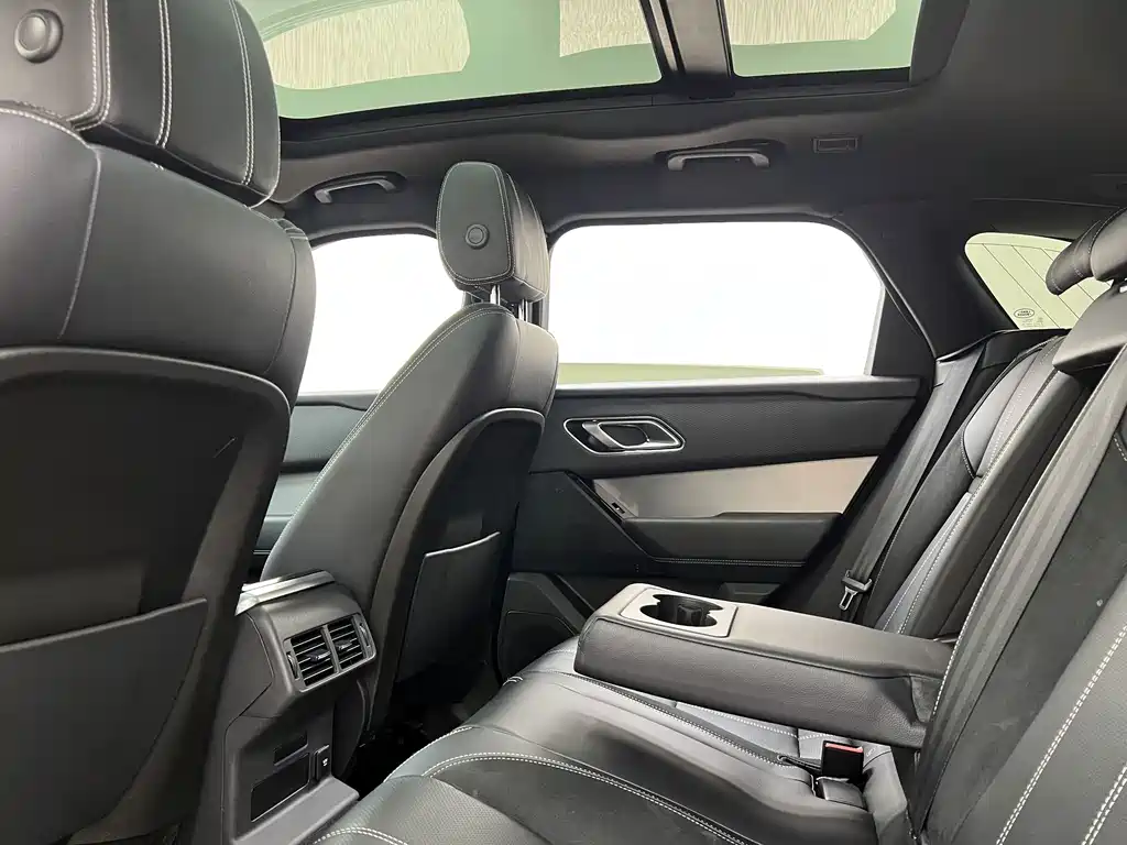 Land Rover Velar — миниатюра 19