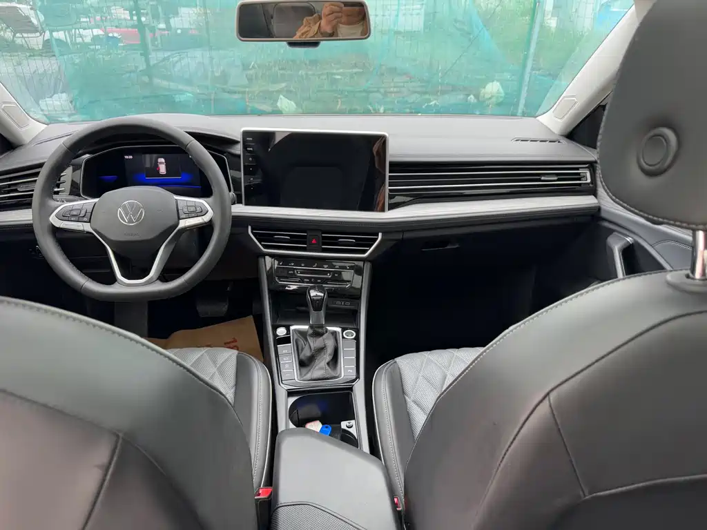 Volkswagen Sagitar — миниатюра 5