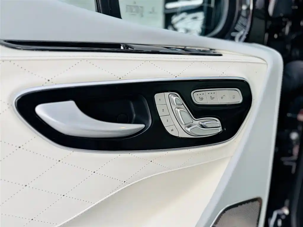 Mercedes-Benz Sprinter - фото 34