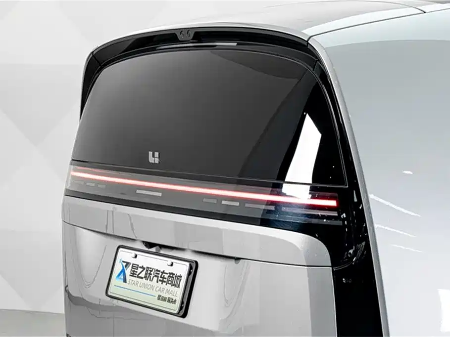 Li Auto MEGA 2024 Ultra