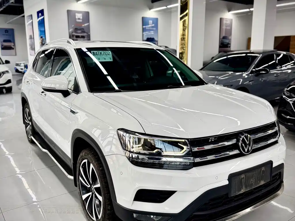 VOLKSWAGEN TUYUE