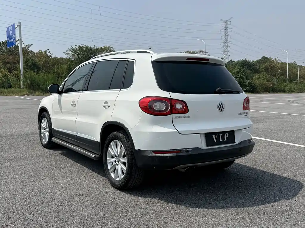 Volkswagen Tiguan — миниатюра 12