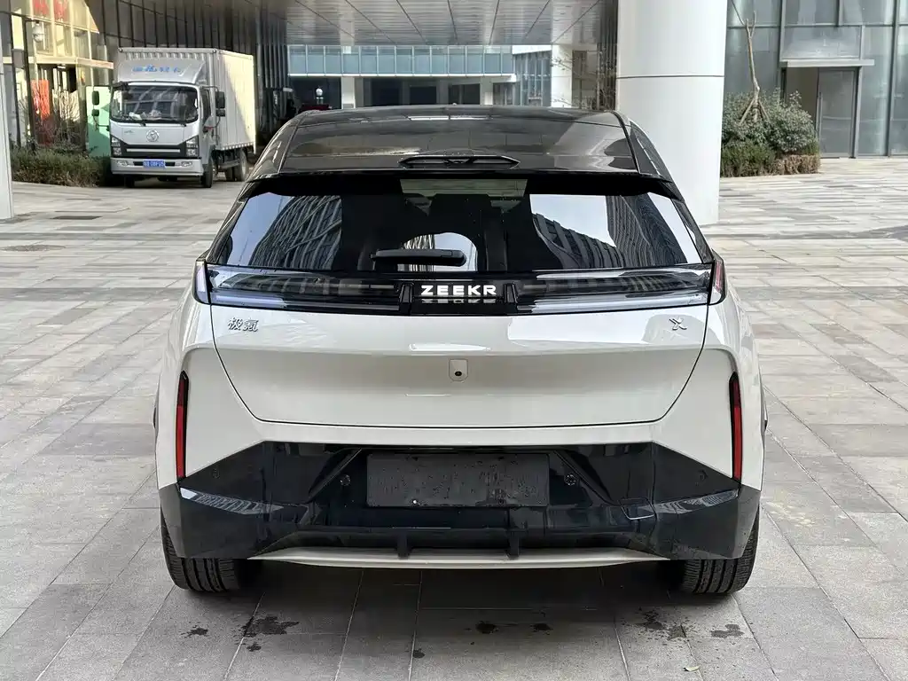 ZEEKR EXTREME KRYPTON X
