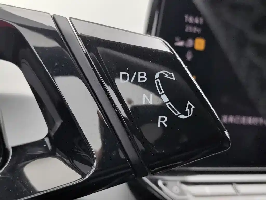 Volkswagen ID.3 — миниатюра 13