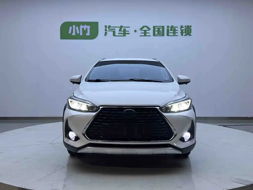 TOYOTA YARIS L ZHIXUAN