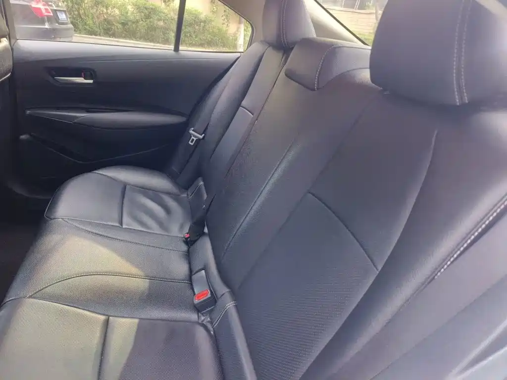 Toyota Corolla — миниатюра 13
