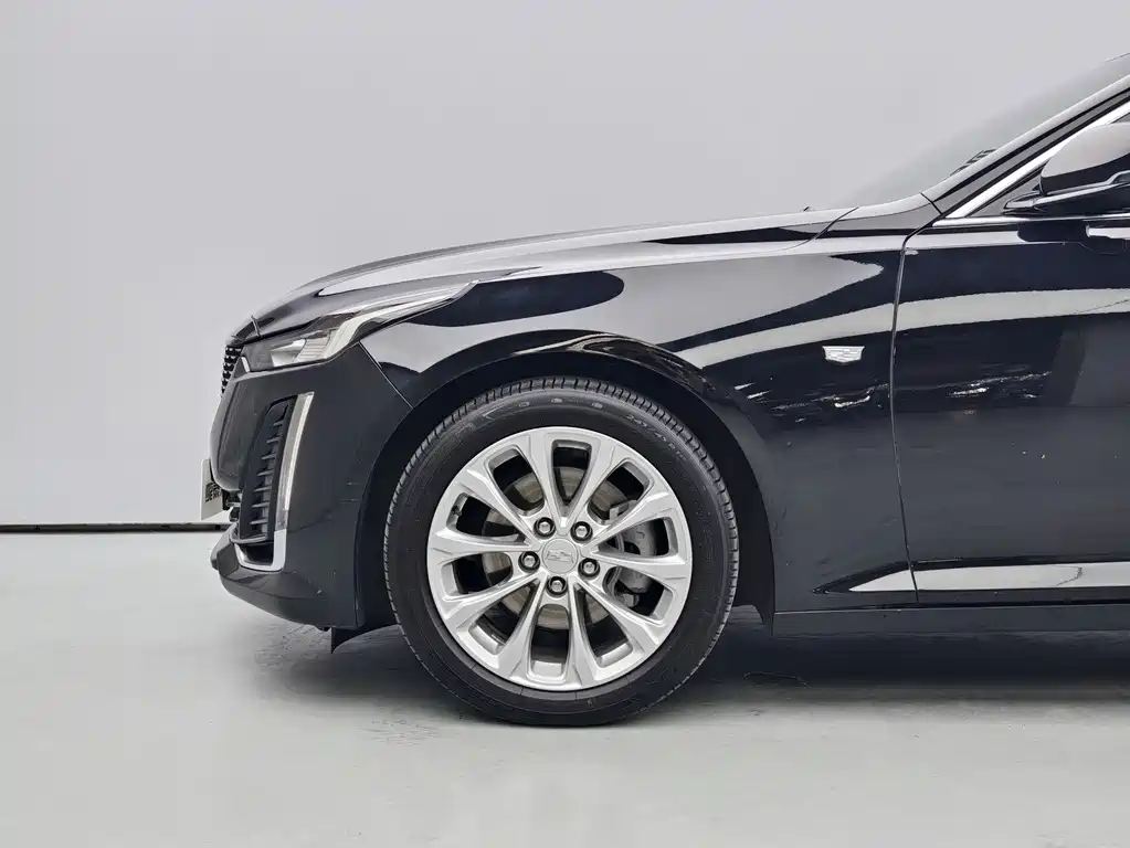 Cadillac CT5 2022 28T Luxury （ Standard ）
