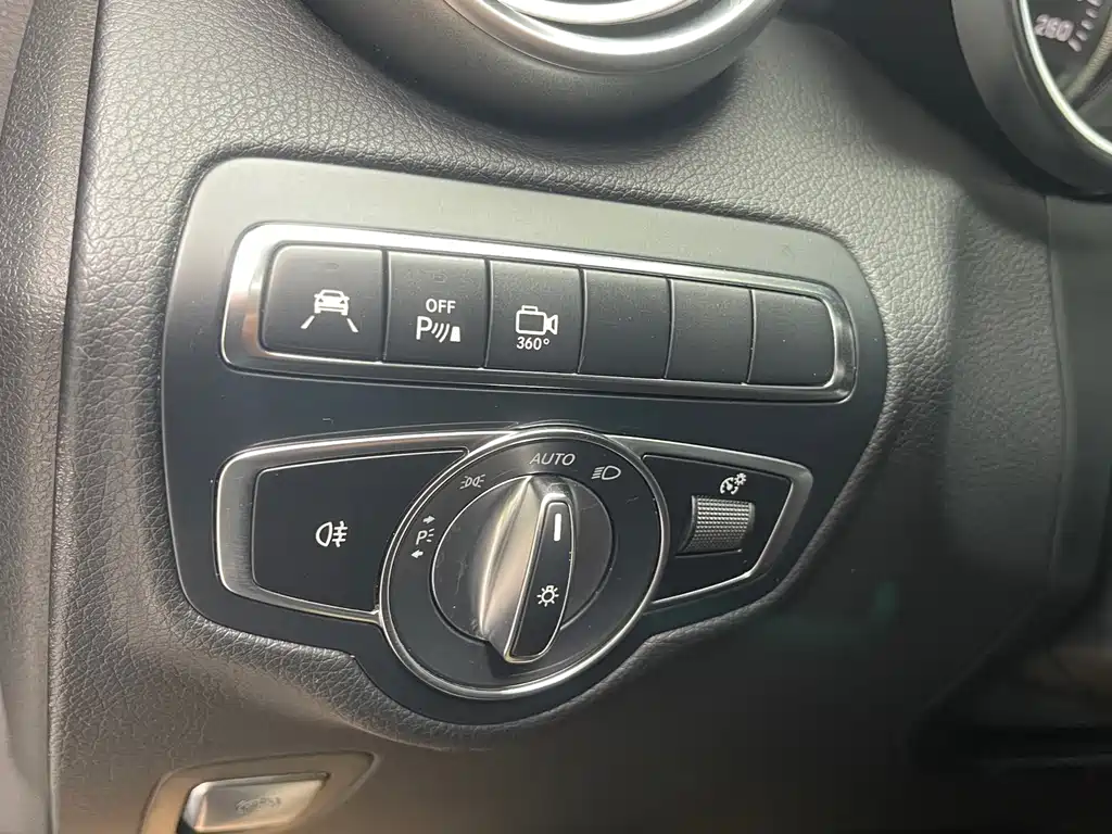 Mercedes-Benz GLC — миниатюра 16