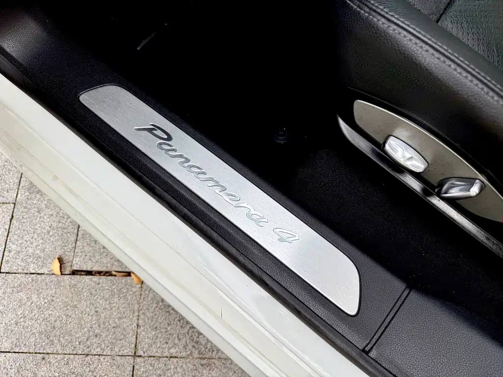 Porsche Panamera — миниатюра 17