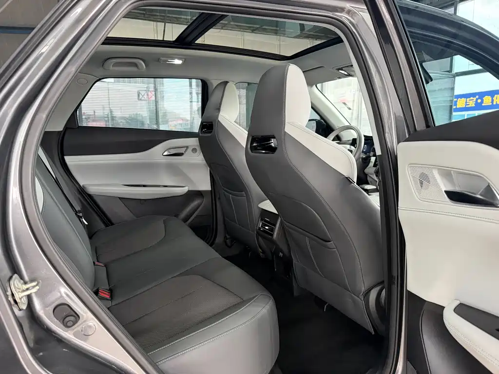 Changan UNI-Z — миниатюра 15